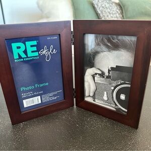 Room Essentials Hinged Double Picture Frame in brown wood for 4x6 photos
